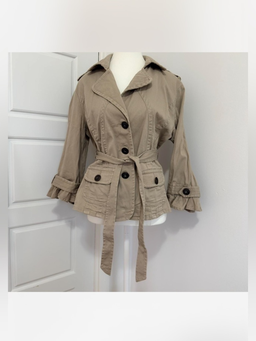 Womens beige Belted Jacket